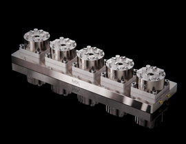 MaxxMacro (D/C) 70 Pneumatic Five (5) Multi Chuck Rail System