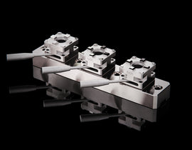 MaxxMacro (System 3R) 54 Triple Multi Quick Chuck Precision Rail front