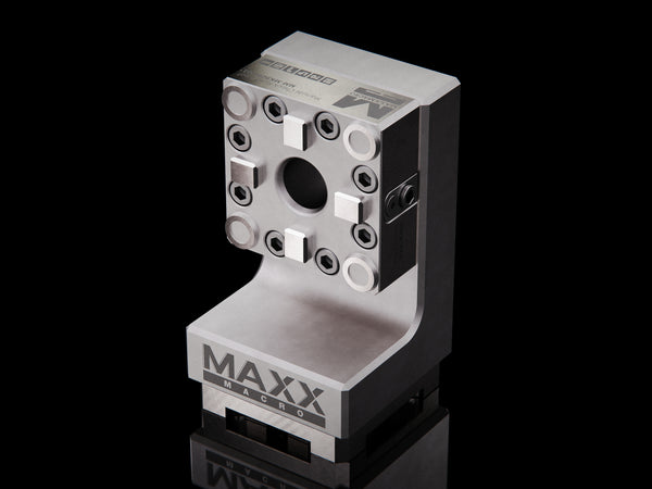 MaxxMacro 70 लो प्रोफाइल मैनुअल WEDM 90° एडाप्टर के साथ चक